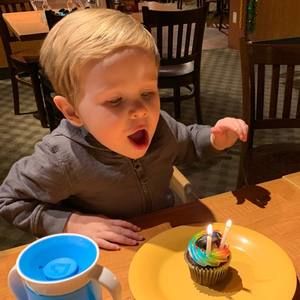 Meet your Posher, Liz